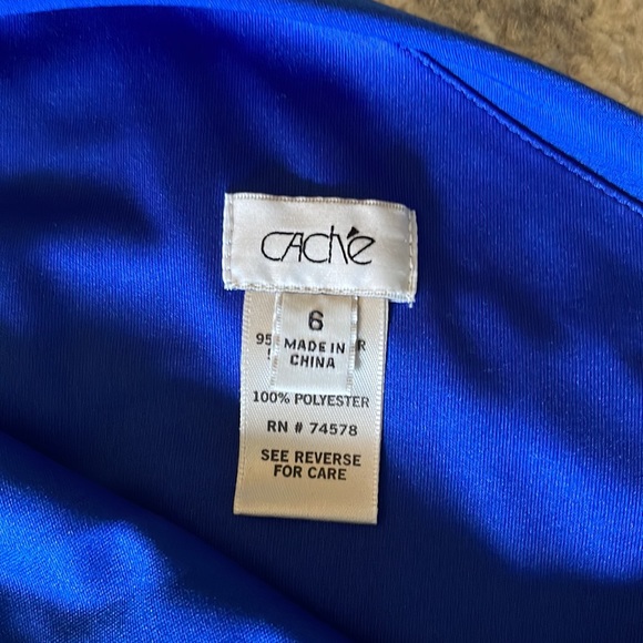 Beautiful Cache dress - Picture 5 of 5